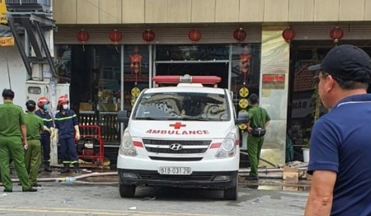 Vụ cháy quán karaoke ở Bình Dương: Tìm thấy thêm nhiều thi thể mắc kẹt