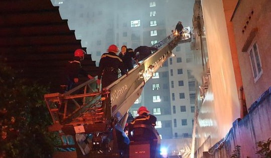 Số nạn nhân thiệt mạng do cháy quán karaoke ở Bình Dương đã lên 32 người