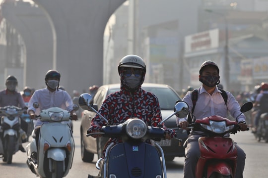 Không khí nhiều nơi ở Hà Nội ô nhiễm nặng: Làm thế nào để bảo vệ sức khỏe?