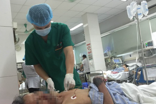 Hà Nội: Nhập viện vì suy giảm nhận thức sau ăn tiết canh