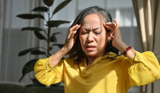 Bổ sung vitamin gì để phòng ngừa đau nửa đầu?