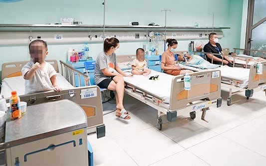 Hà Nội yêu cầu đảm bảo công tác điều trị khi số ca mắc virus Adeno tăng nhanh 