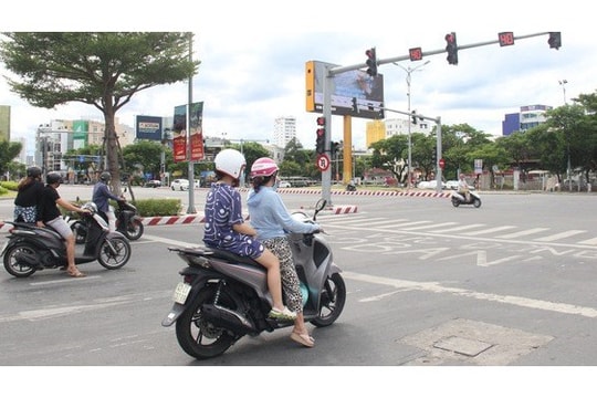 Đà Nẵng: Yêu cầu người dân không ra khỏi nhà sau 20 giờ ngày 27/9