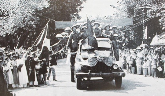 Những khoảnh khắc đặc biệt ngày Giải phóng Thủ đô