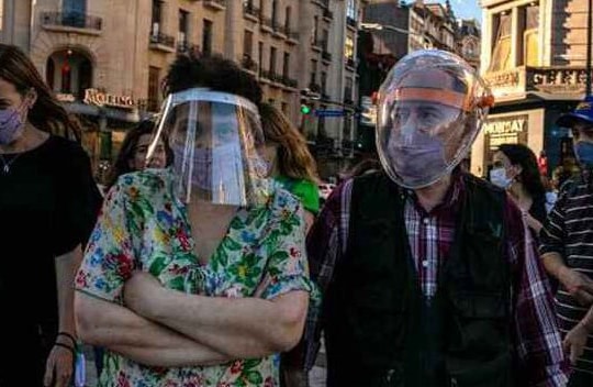 Tại sao đến giờ có nhiều người vẫn không mắc COVID-19?