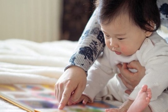 Các yếu tố quyết định trí thông minh của trẻ