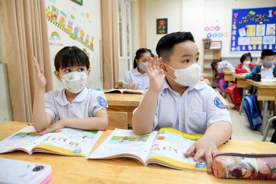 Hàng loạt địa phương quyết định miễn học phí cho học sinh năm học 2022 - 2023 