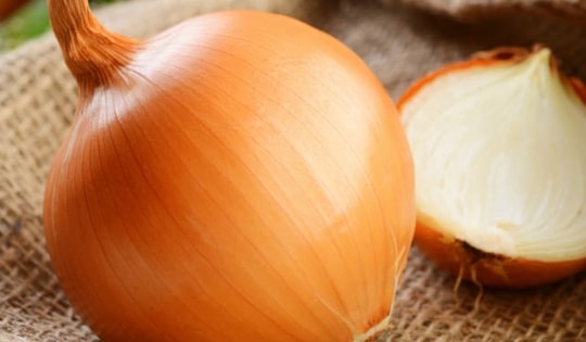 5 lợi ích sức khỏe hàng đầu của hành tây