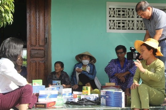 Xác minh vụ nhóm đối tượng lừa bán thuốc không rõ nguồn gốc cho người dân