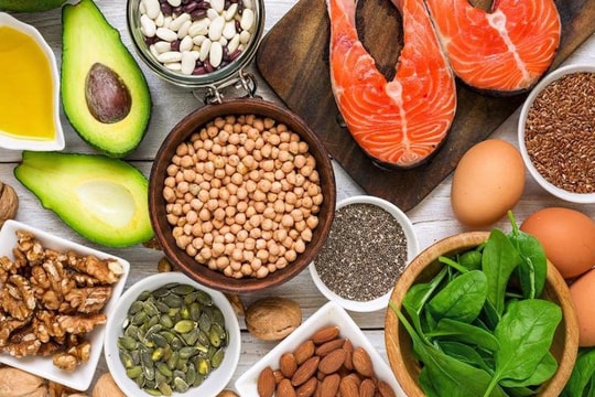 Thực đơn 'vàng' cho người bệnh máu nhiễm mỡ