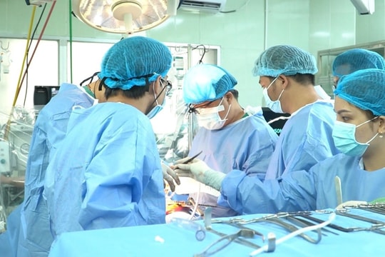 Lần đầu tiên ghép da từ người cho chết não tại Việt Nam