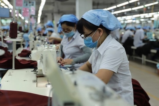 Những khoản tiền người lao động có thể nhận được dịp Tết Dương lịch 2023