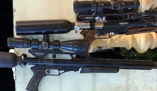 Khởi tố vụ án bé gái 8 tuổi bị trúng đạn tử vong