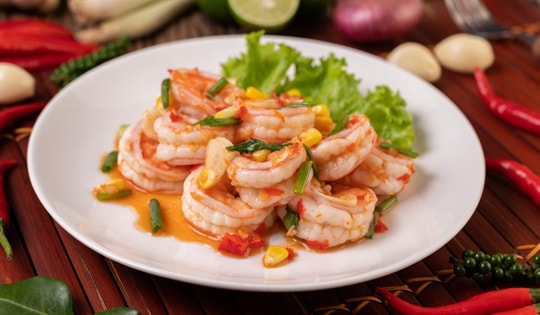 4 thực phẩm giàu cholesterol không phải là 'kẻ thù' của người bệnh máu nhiễm mỡ