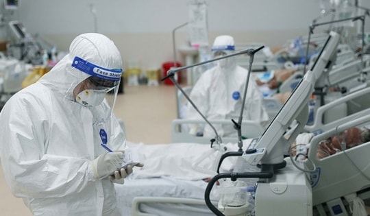 Sáng 13/12: Gần 60 ca COVID-19 nặng thở máy, oxy; theo dõi chặt sự xuất hiện biến thể mới