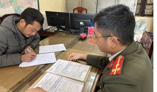 Hàng loạt cuộc gọi vào đường dây nóng báo tin giả, không đúng sự thật