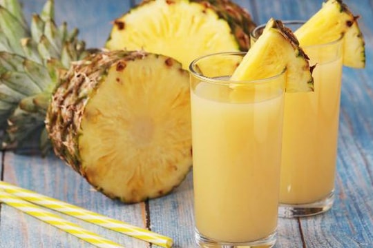 Những cách làm nước ép dứa chữa ho tại nhà