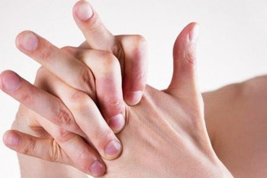 Cước đầu ngón tay và cách khắc phục theo y học cổ truyền