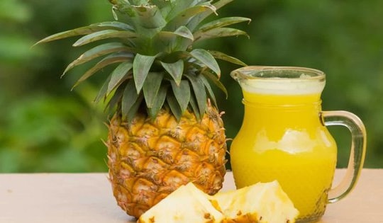 3 cách làm nước ép dứa chữa ho tại nhà