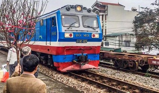 Thông tin mới về tình hình vé tàu Tết Quý Mão 2023 người xa quê cần biết