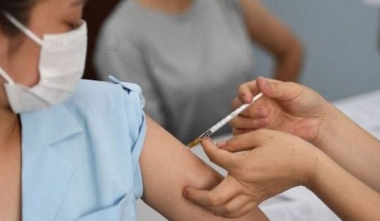 Sáng 7/2: Tin mới nhất về tiêm vaccine COVID-19; Vì sao đề xuất tích hợp đăng ký hiến mô tạng trên bằng lái xe hoặc CCCD?