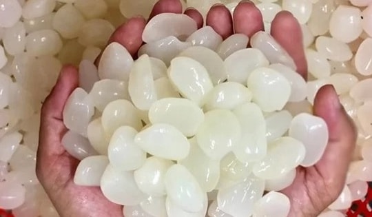 Hạt đác đầu mùa giá cao vẫn được nhiều bà nội trợ săn tìm