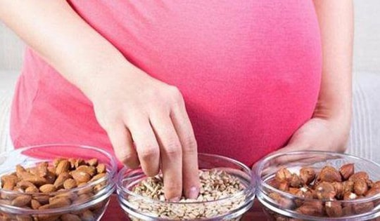 8 loại thực phẩm giảm ợ nóng, ợ chua do trào ngược dạ dày khi mang thai