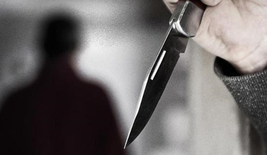 Ghen tuông mù quáng, người đàn ông xuống tay sát hại "tình địch" dã man giữa phố