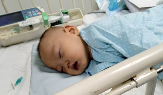 MS 819: Xót xa bé 2 tuổi mắc bệnh tim cần được phẫu thuật gấp