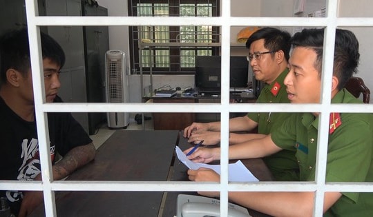 Bắt 'nóng' đối tượng đột nhập nhà dân trộm tài sản lúc sáng sớm