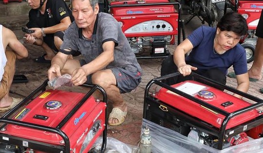 Người dân đổ xô mua máy phát điện, quạt tích điện, Quản lý thị trường Hà Nội hỏa tốc kiểm tra hàng hóa
