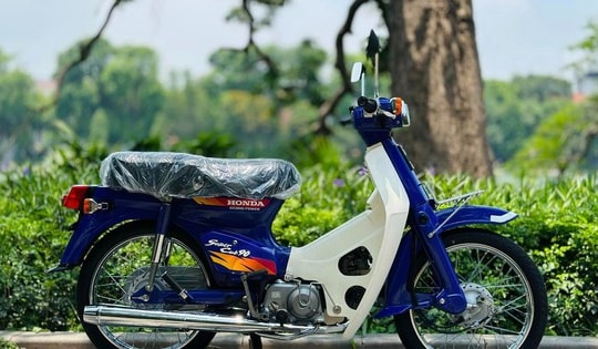 Vì sao xe máy Honda DD có tuổi đời gần 30 năm vẫn bán được với giá 300 triệu đồng?