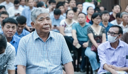 Diễn biến bất ngờ phiên toà xét xử bị cáo Lê Thanh Thản tội 'Lừa dối khách hàng'