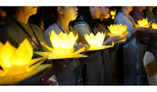 Nước mắt hậu Vu lan - có những người con thèm lắm được ở bên cha mẹ mùa Vu lan