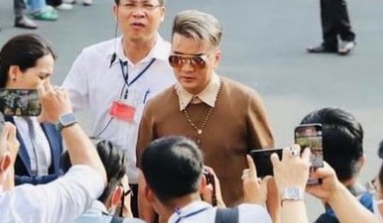 Ca sĩ Đàm Vĩnh Hưng tại phiên toà xét xử Nguyễn Phương Hằng: "Danh dự tôi bị chà đạp rất nhiều"