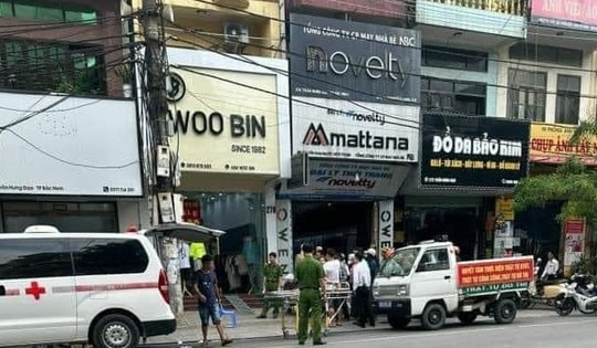 Vụ cô gái bị sát hại tại cửa hàng quần áo: Nghi phạm đã nhảy cầu tự vẫn?