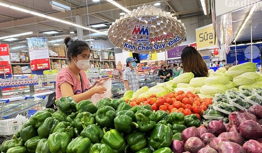 Đề xuất kéo dài thời gian giảm thuế VAT 2%: Doanh nghiệp muốn công bằng, tránh tốn kém, lãng phí