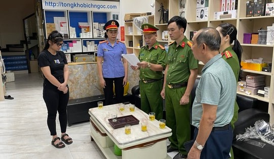 Bắt giam 'ông trùm' buôn bán linh kiện điện thoại lậu ở xứ Thanh