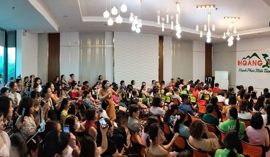 Viên đặt phụ khoa của Công ty Hoàng Sơn được 'thổi phồng' như thần dược, chữa được cả viêm dạ dày, viêm xoang, viêm họng