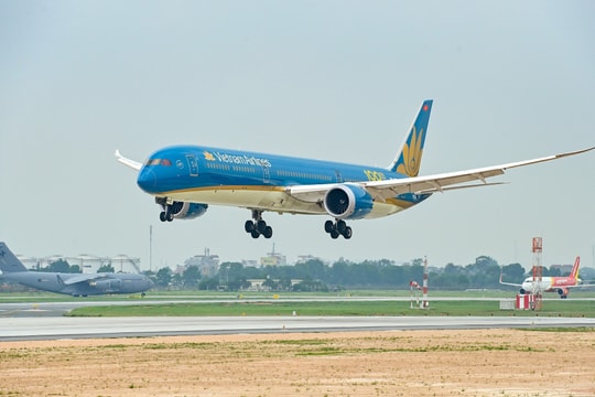 Từ 1/3/2024: Tăng trần giá vé máy bay nội địa