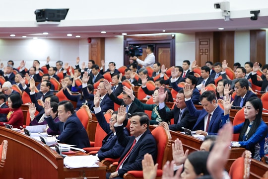 Trung ương quyết nghị nhân sự Ban Bí thư, Ủy ban Kiểm tra Trung ương; thi hành kỷ luật cán bộ