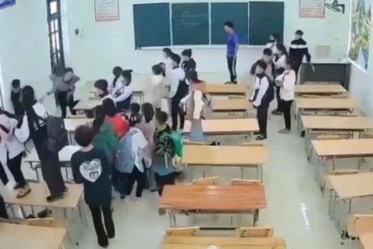 Yêu cầu xử lý nghiêm khắc việc vi phạm đạo đức, xúc phạm nhà giáo ở Trường THCS Văn Phú, Tuyên Quang