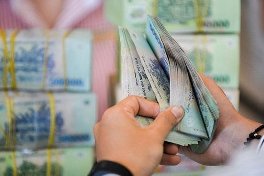 Tiền thưởng Tết 2024 có phải đóng thuế TNCN không?