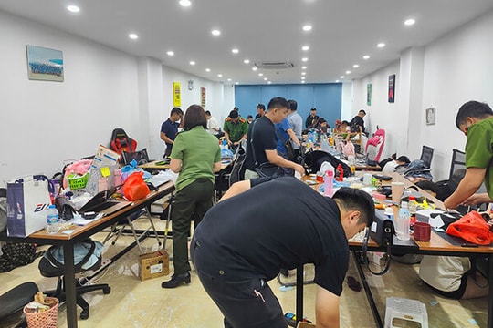 Công an khuyến cáo sau vụ 26 bác sĩ dỏm lừa bán thuốc cho 8000 người