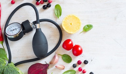 Người bệnh tăng huyết áp nên ăn những thực phẩm này để ngừa nguy cơ đột quỵ