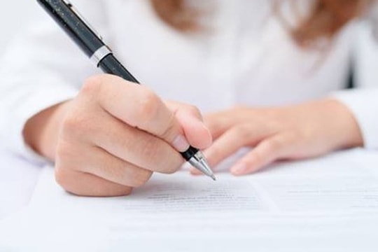 Ai sử dụng mẫu bản kiểm điểm đảng viên cuối năm Mẫu 02A? Ai sử dụng mẫu bản kiểm điểm đảng viên cuối năm Mẫu 02B?