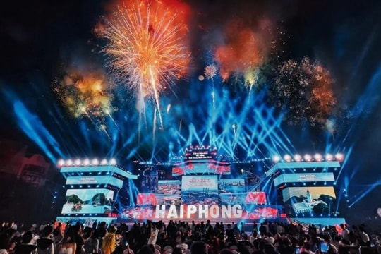 Tổ chức bắn pháo hoa chào mừng Tết Dương lịch 2024