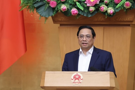 Khẩn trương sắp xếp đơn vị hành chính; triển khai chế độ tiền lương mới