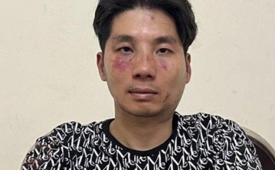 Thiếu tiền xăm, nam thanh niên cầm dao đi cướp, đâm trung tá công an