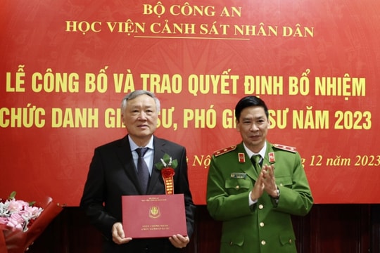 Chánh án Tòa án nhân dân tối cao được bổ nhiệm chức danh Giáo sư Học viện Cảnh sát nhân dân